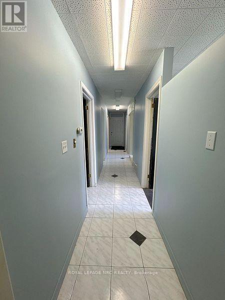 4213/4207 4213/4207 Drummond Road Property Photo 9