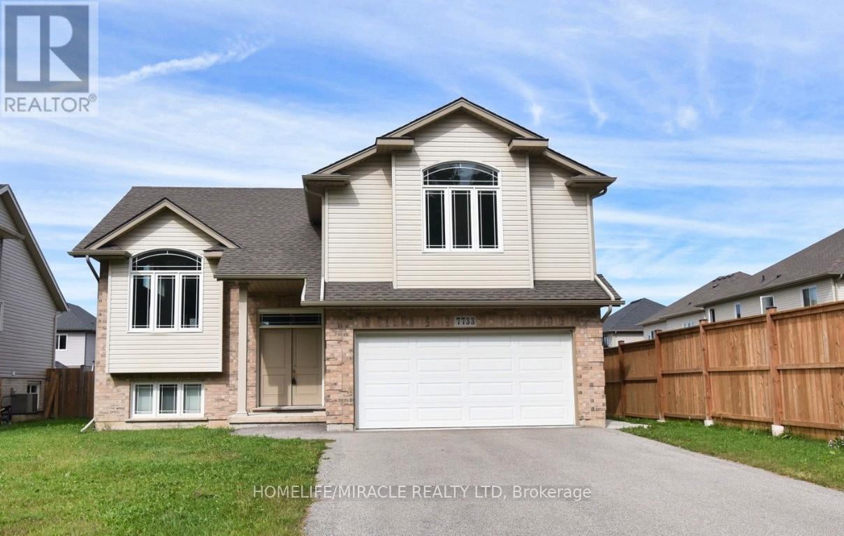 Upper - 7733 Oldfield Road Property Photo 1