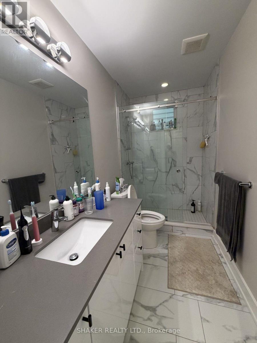 B - 304 Elmgrove Avenue Property Photo 7