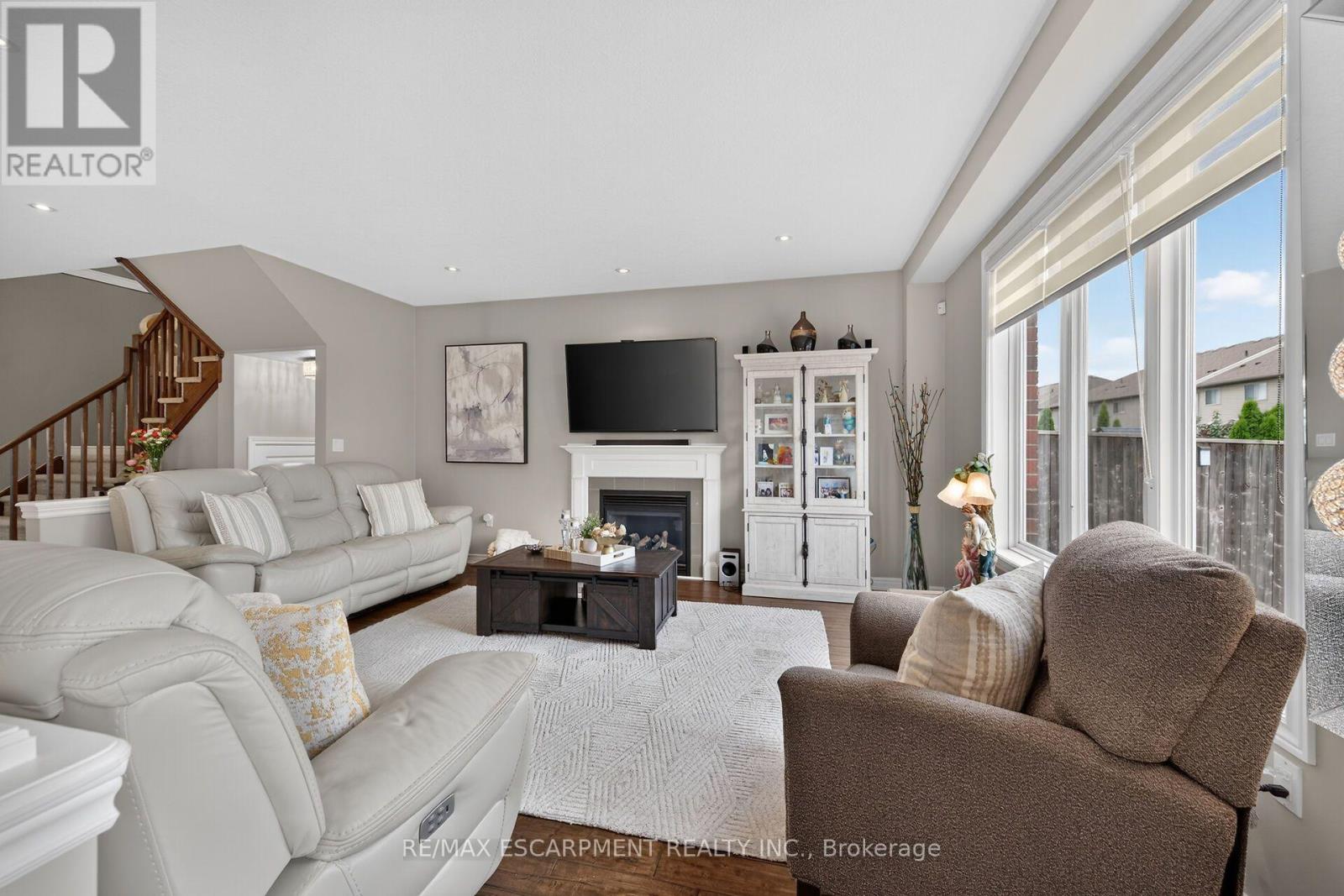 68 Garinger Crescent Property Photo 9