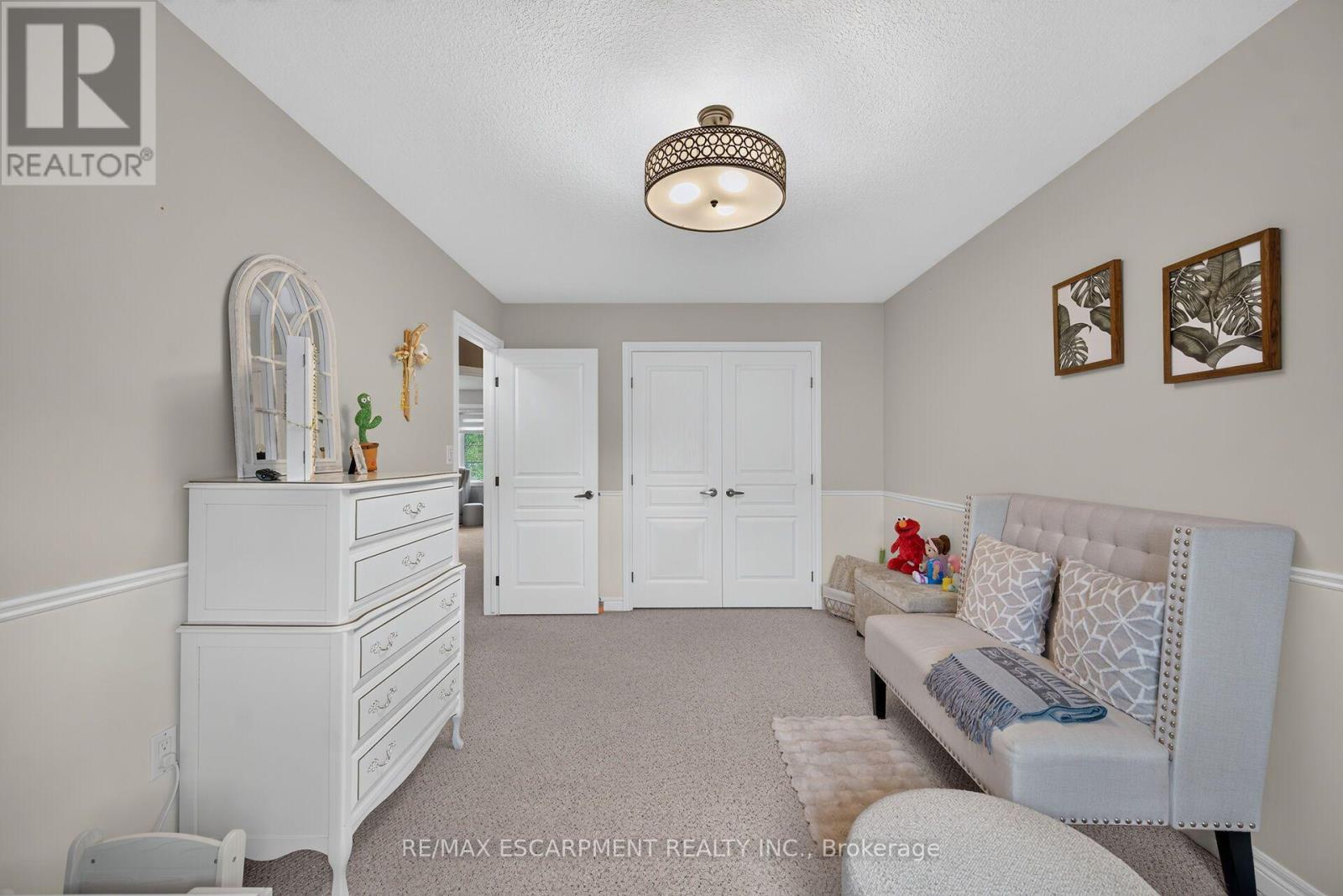 68 Garinger Crescent Property Photo 28