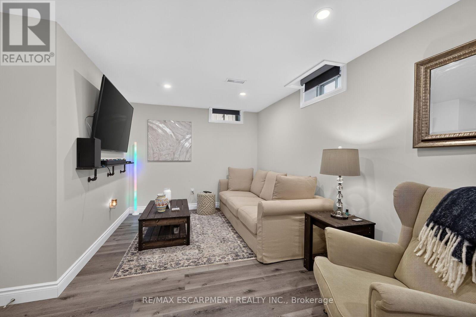 68 Garinger Crescent Property Photo 36