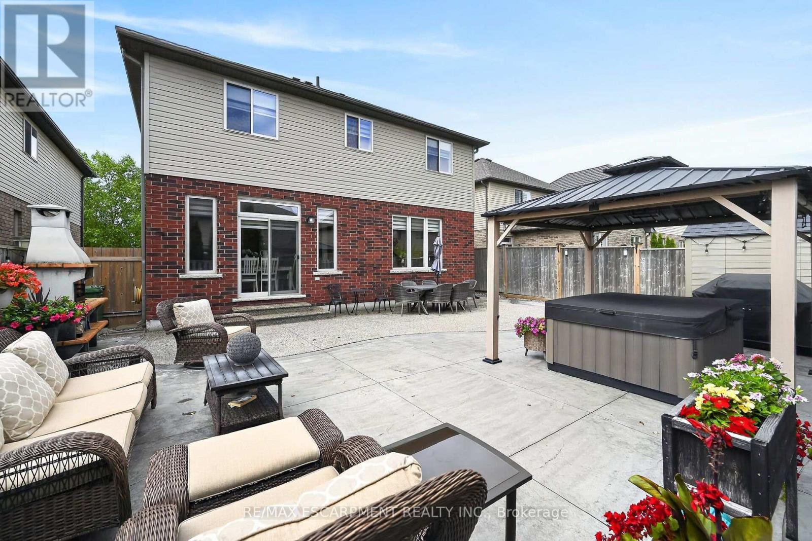 68 Garinger Crescent Property Photo 43