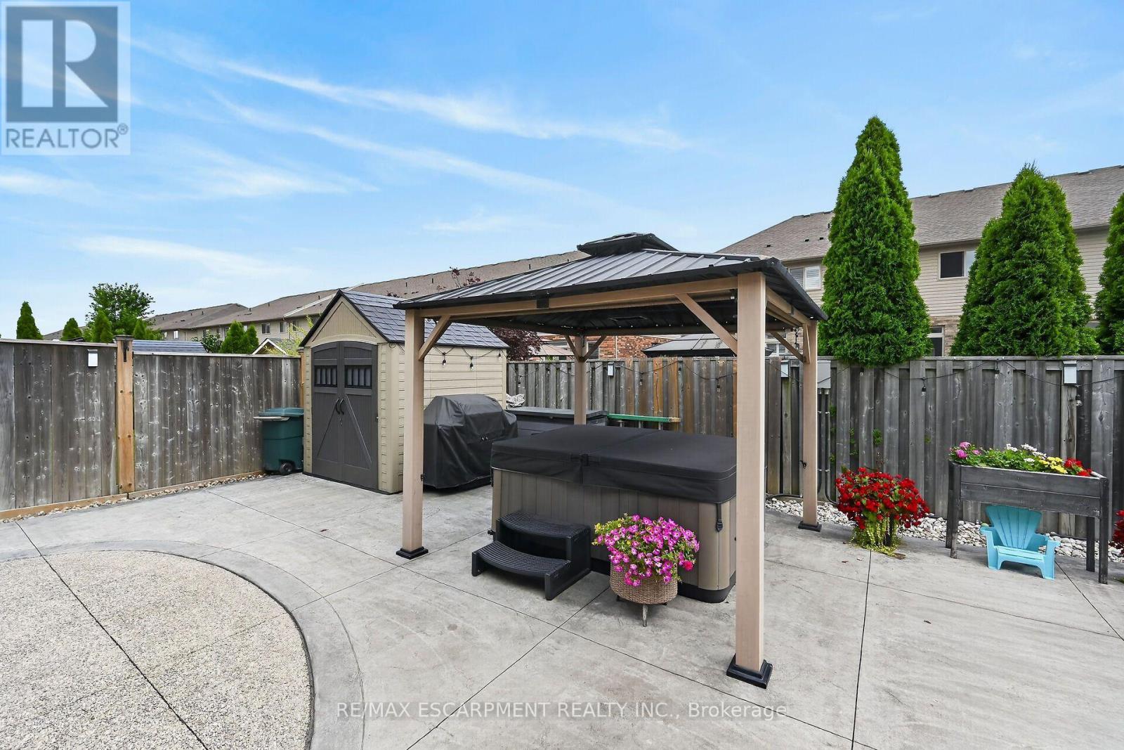 68 Garinger Crescent Property Photo 46