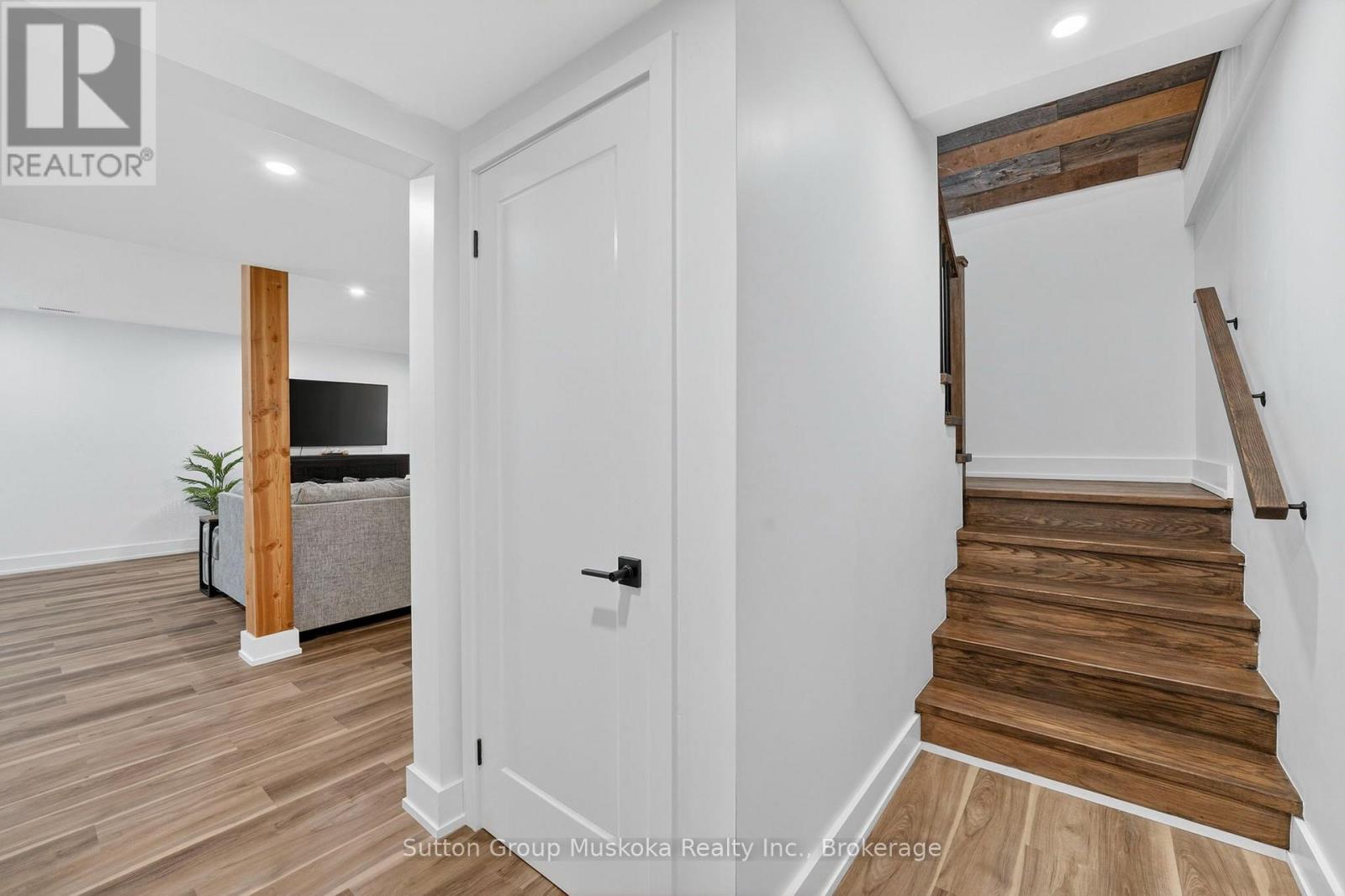 1765 Machar Strong Boundary Road Property Photo 27