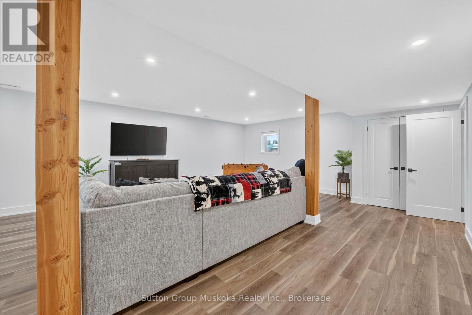 1765 Machar Strong Boundary Road Property Photo 30