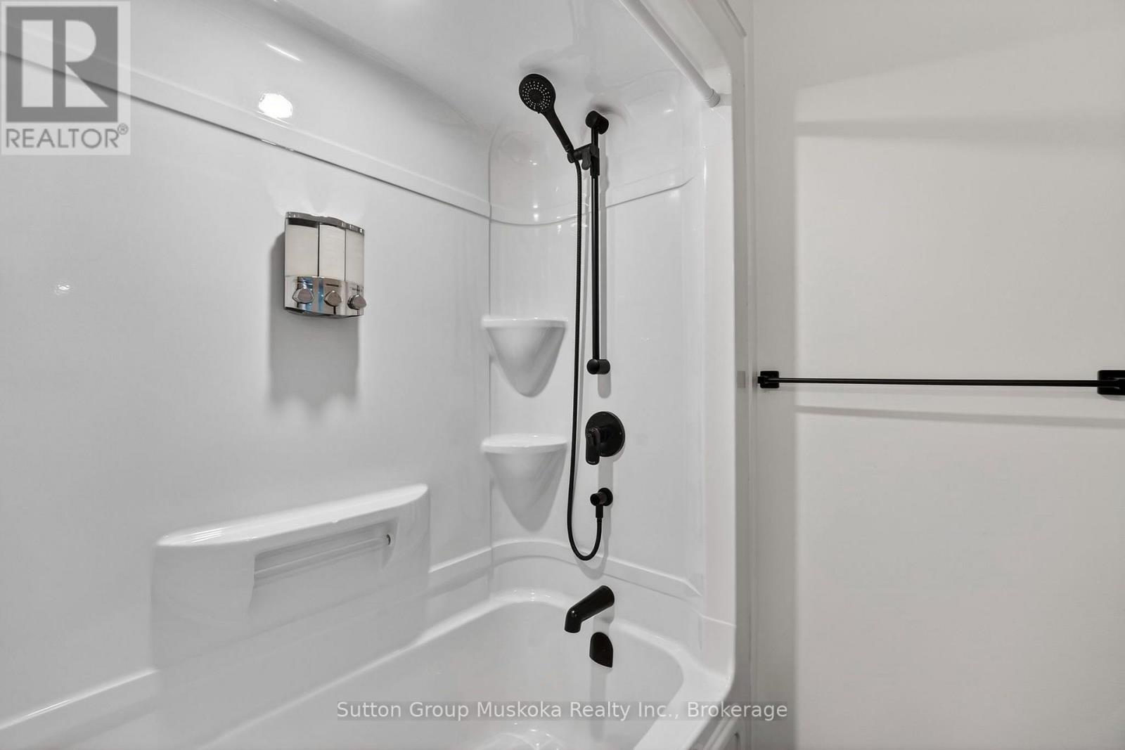1765 Machar Strong Boundary Road Property Photo 36