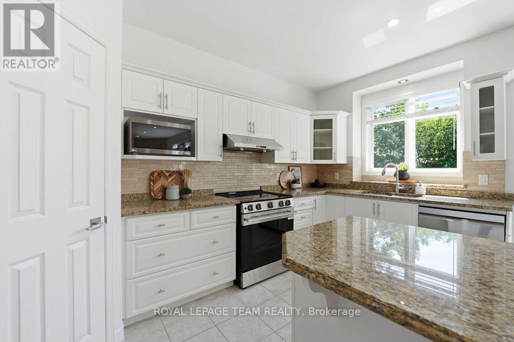 13 Riverstone Drive Property Photo 18