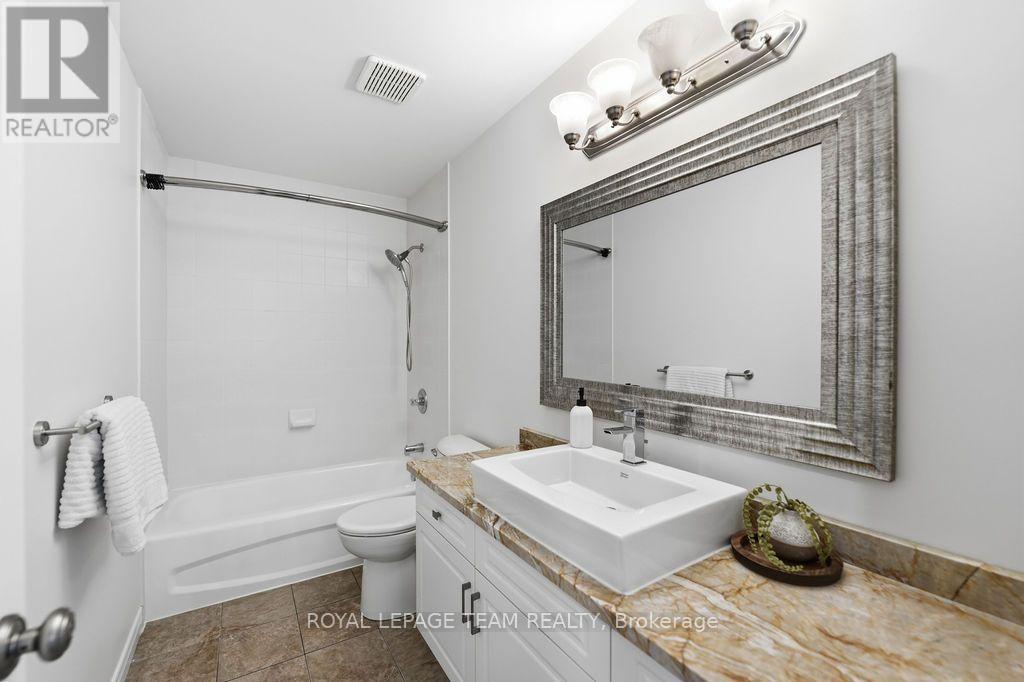 13 Riverstone Drive Property Photo 28