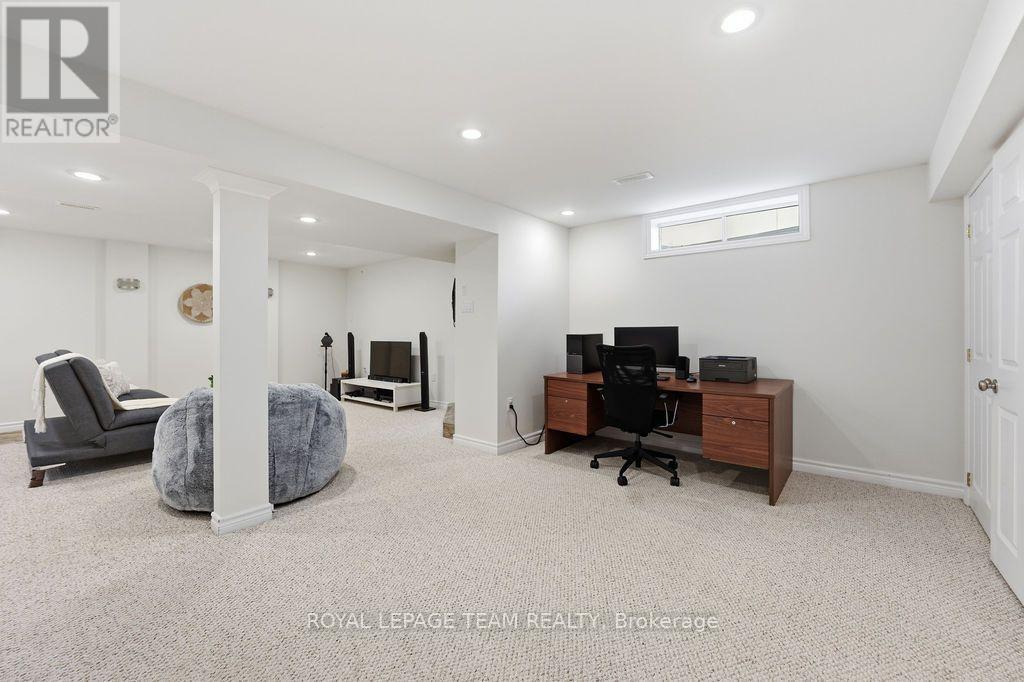13 Riverstone Drive Property Photo 36