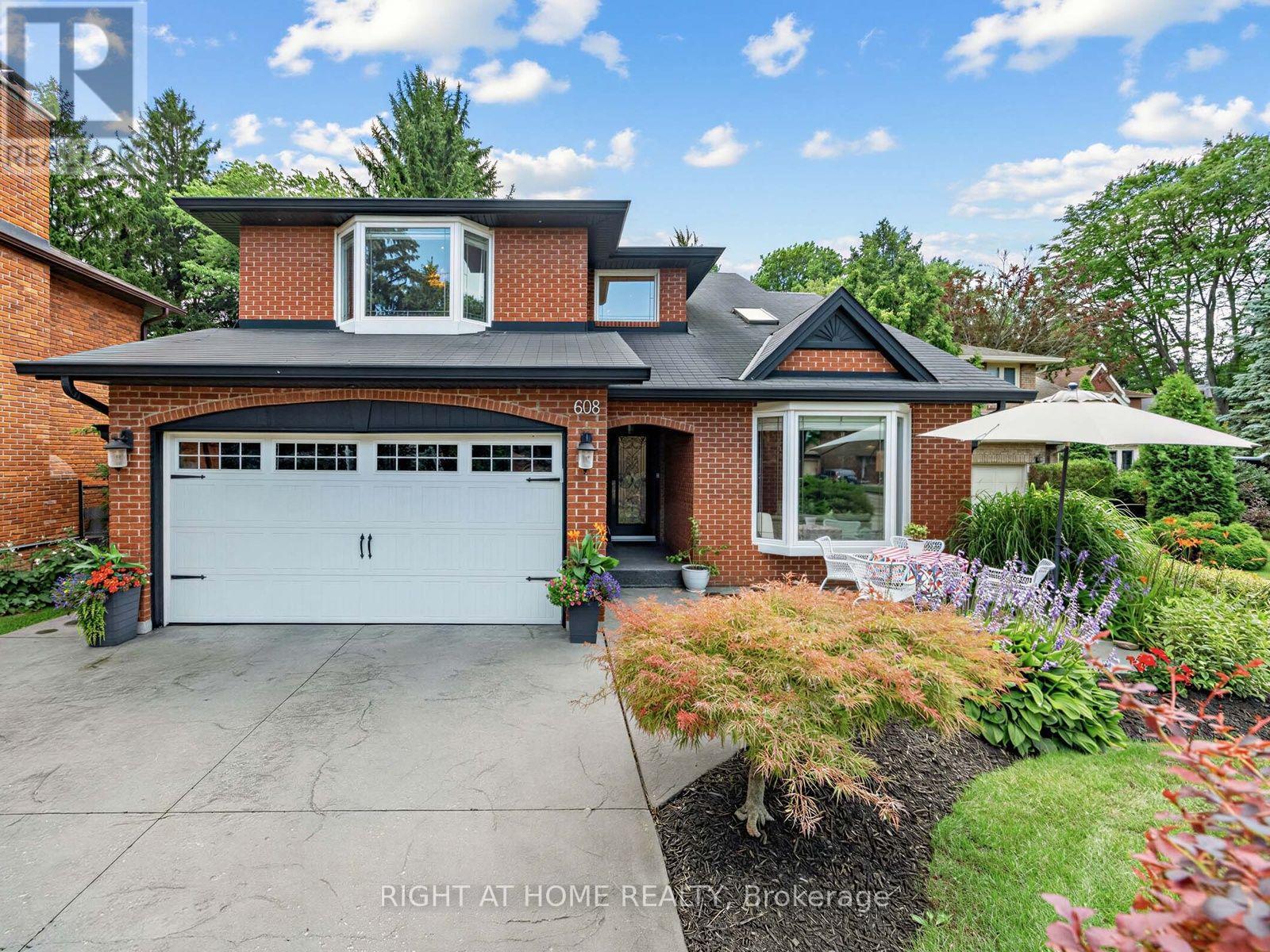 608 Highvalley Road Property Photo 3