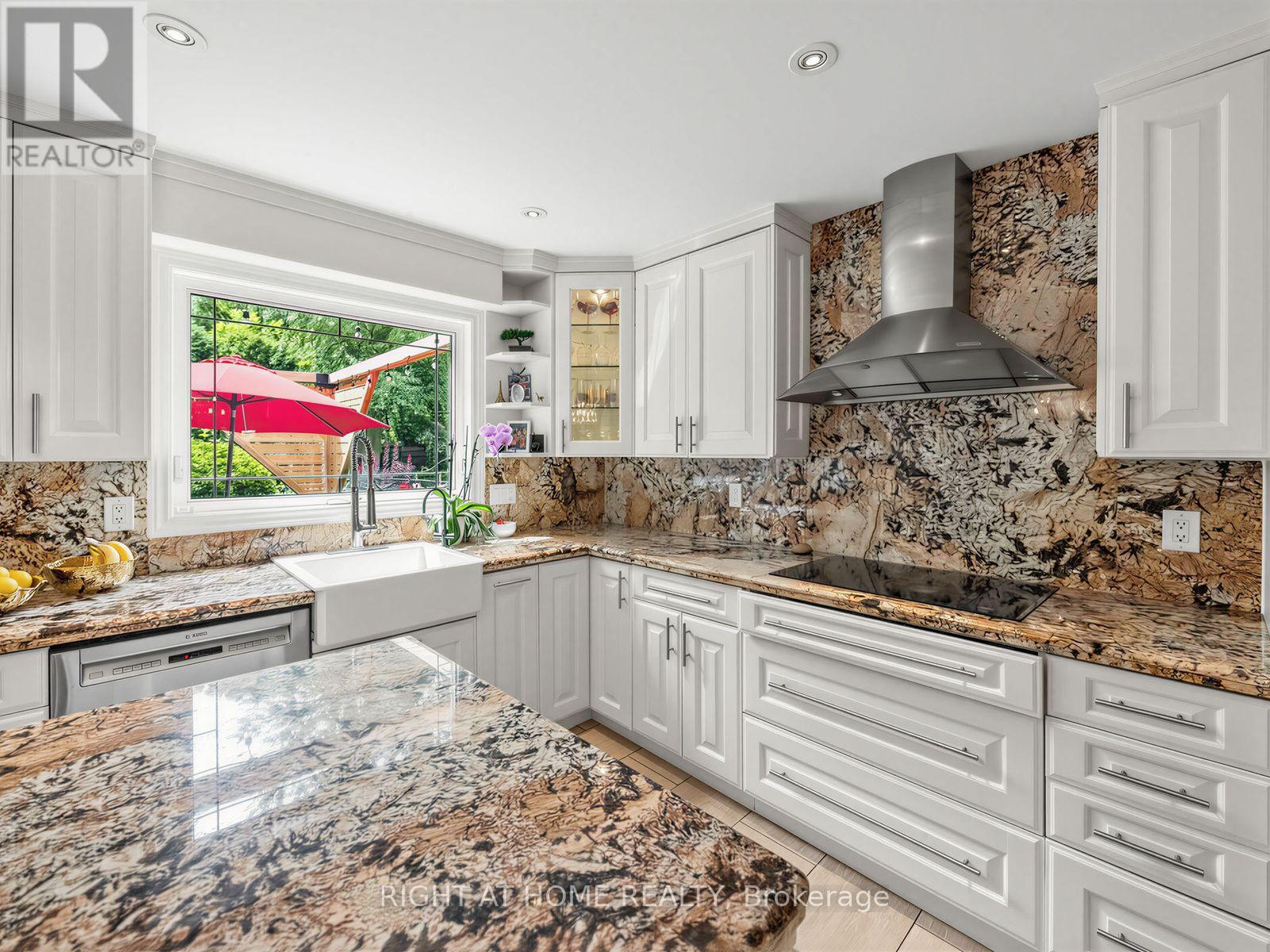 608 Highvalley Road Property Photo 17