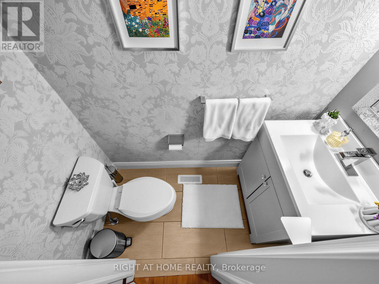 608 Highvalley Road Property Photo 19