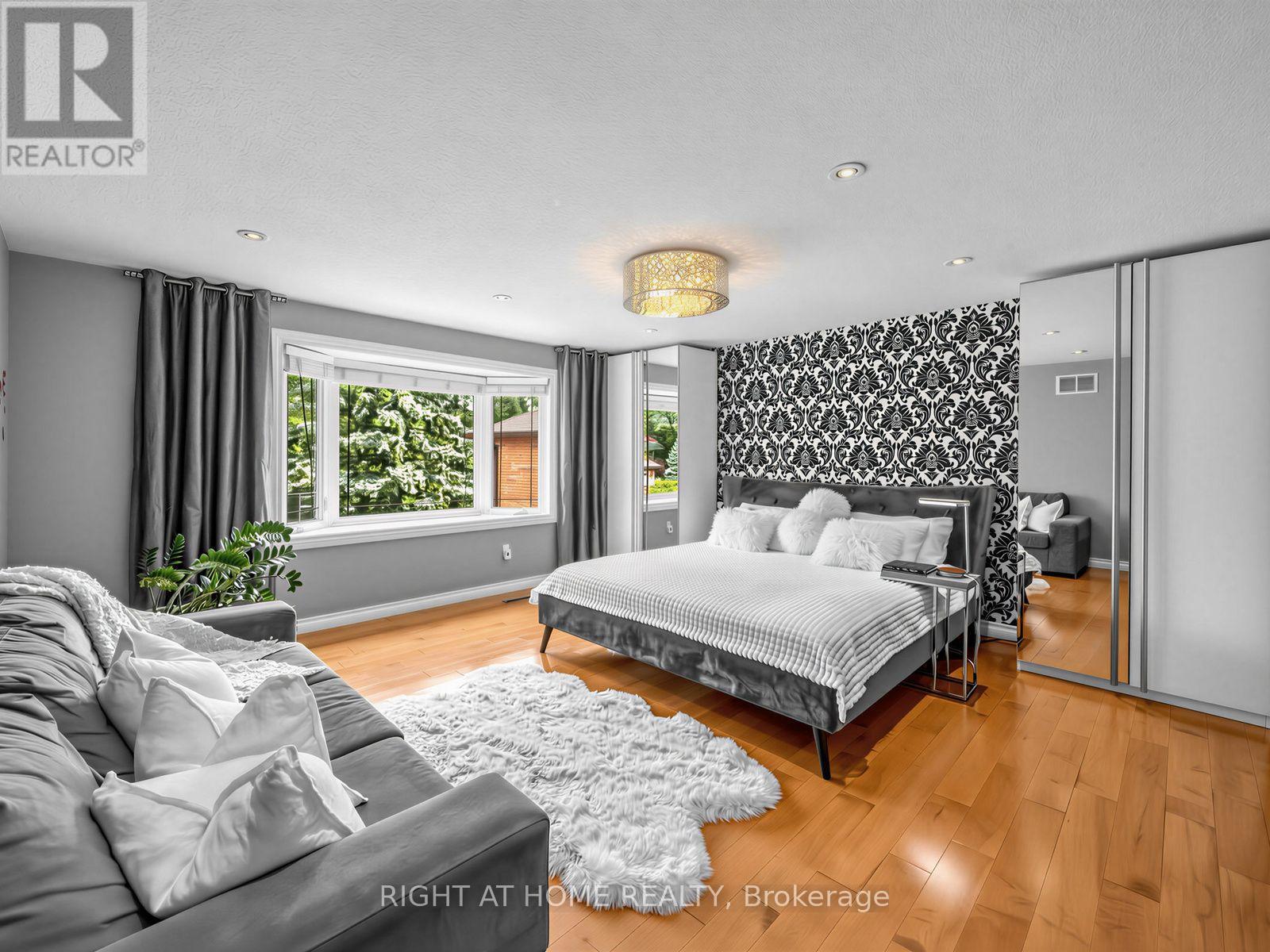 608 Highvalley Road Property Photo 20