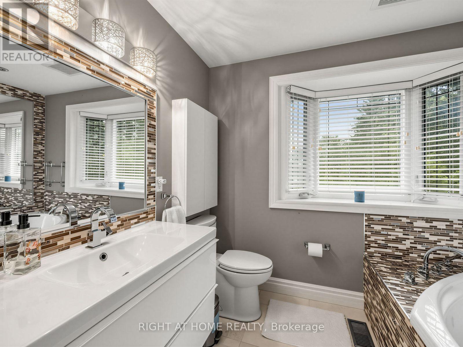 608 Highvalley Road Property Photo 21