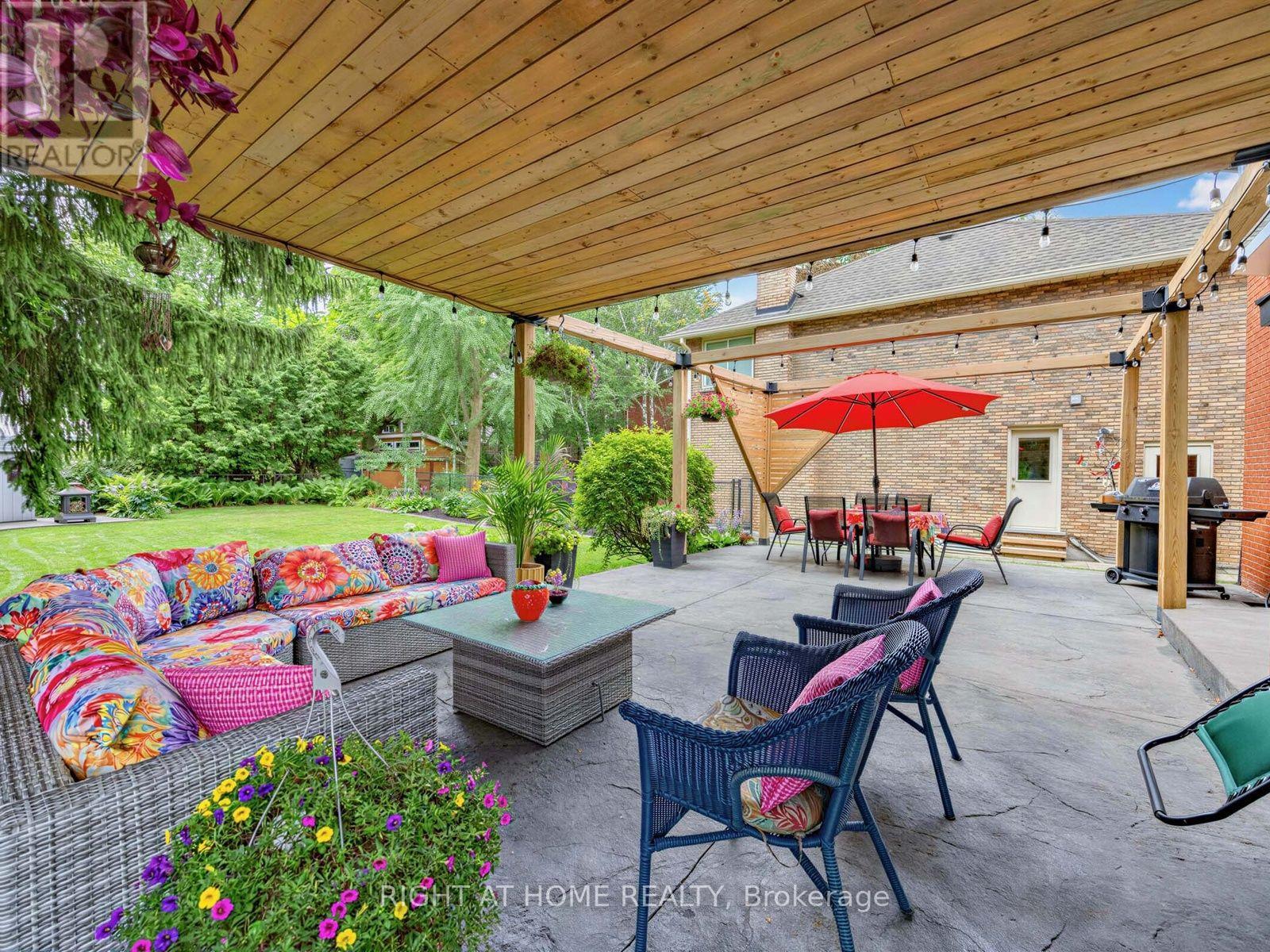 608 Highvalley Road Property Photo 37
