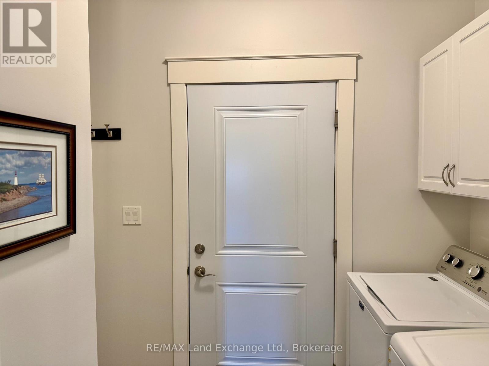 229 Carloway Trail Property Photo 35