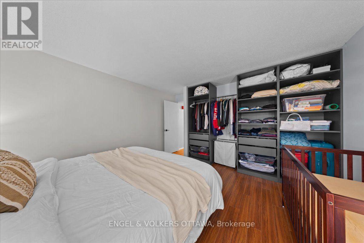 107 - 268 Lorry Greenberg Drive Property Photo 18