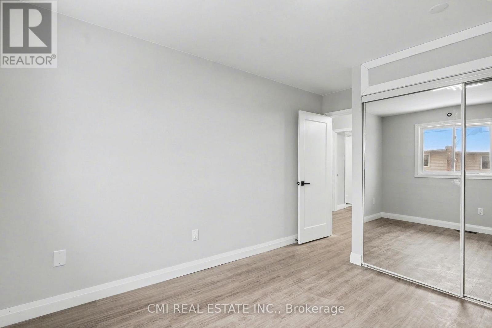 12 - 125 Sekura Crescent Property Photo 20