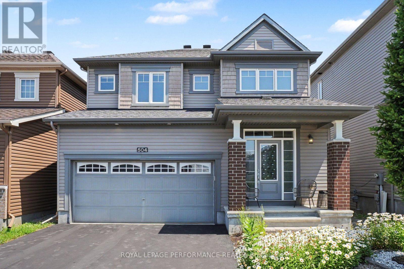 504 Yellow Birch Street Property Photo 1