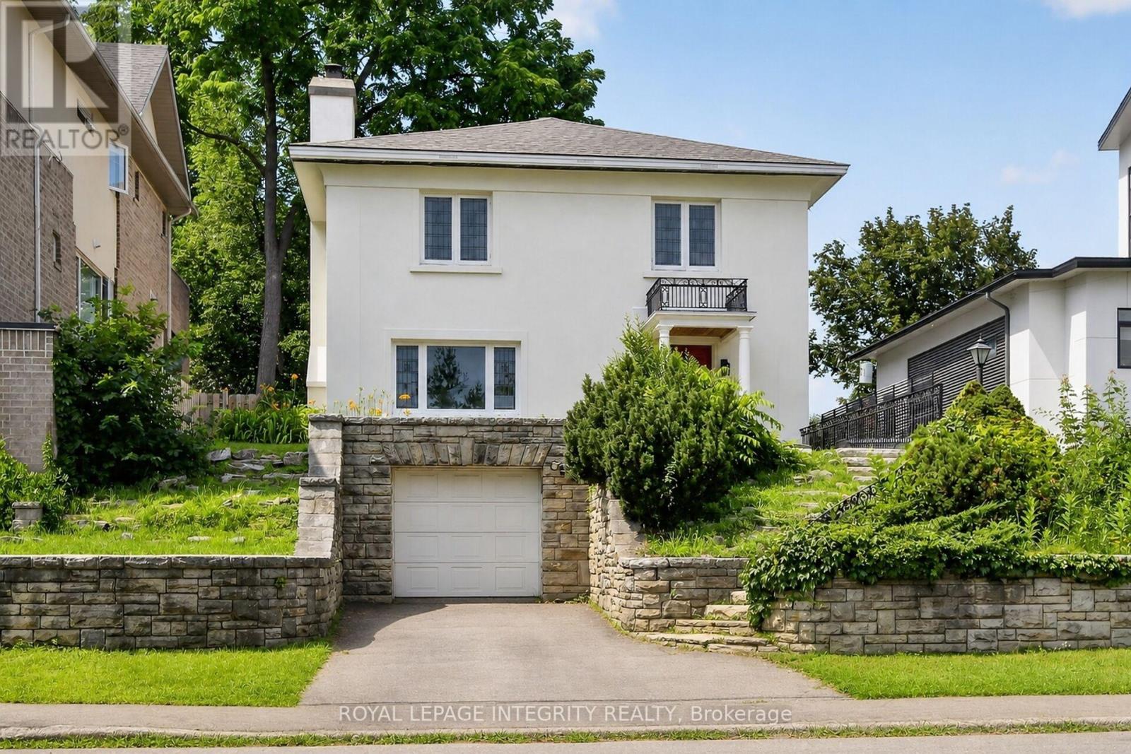 84 Riverdale Avenue Property Photo 1
