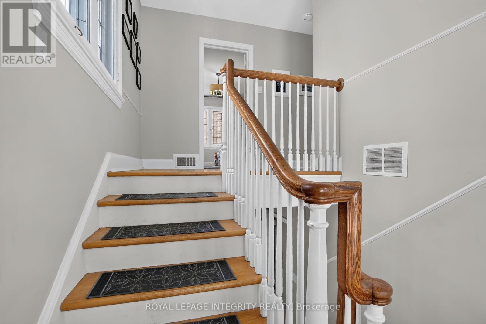 84 Riverdale Avenue Property Photo 19