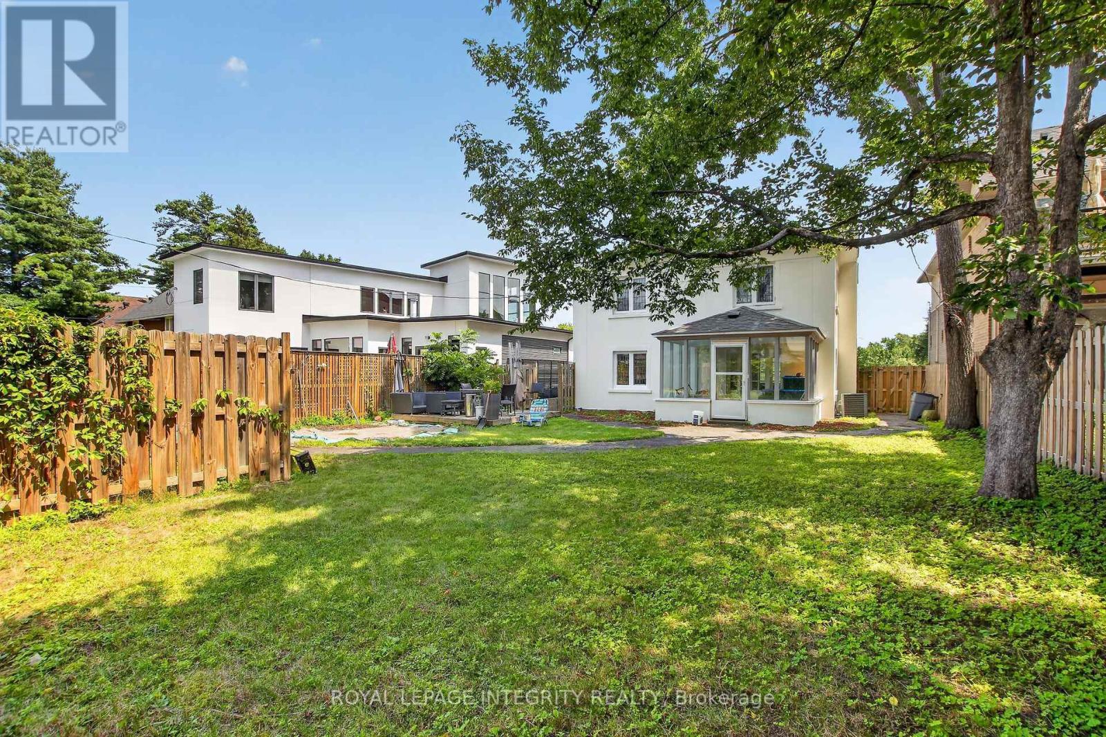 84 Riverdale Avenue Property Photo 34