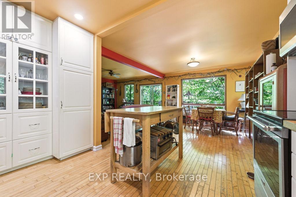 2205 Calabogie Road Property Photo 3