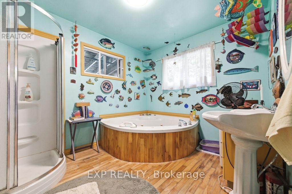 2205 Calabogie Road Property Photo 19