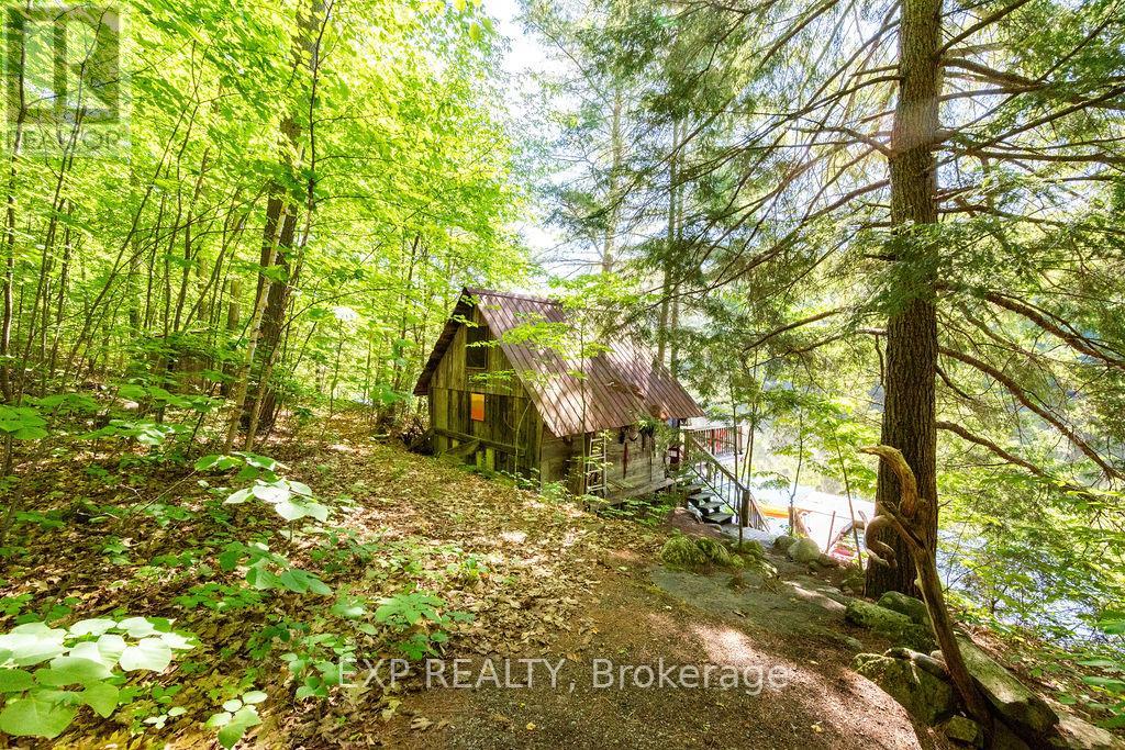 2205 Calabogie Road Property Photo 32