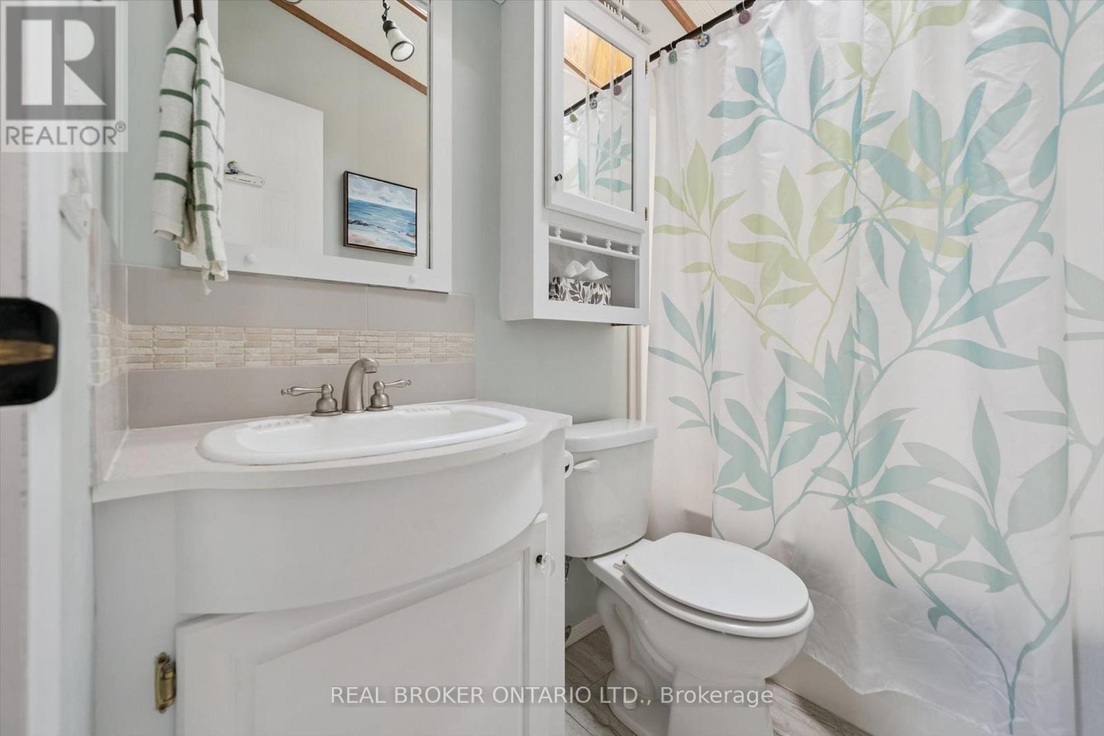 218 Beach Road Property Photo 20