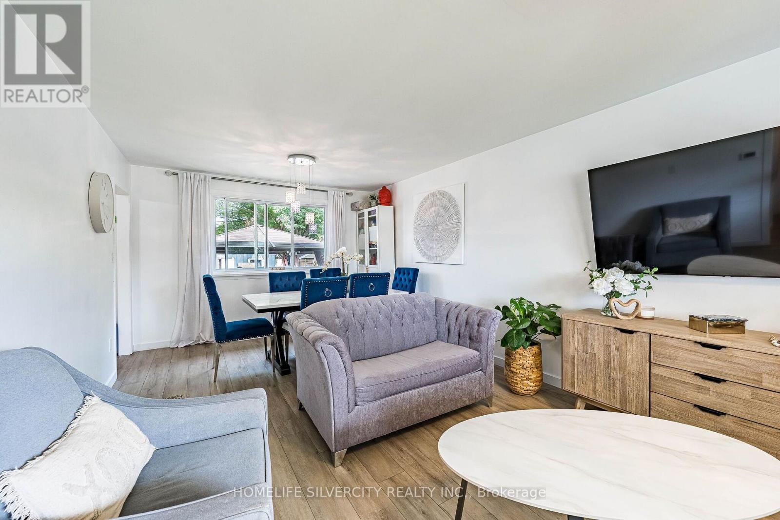 404 Andrew Street Property Photo 10