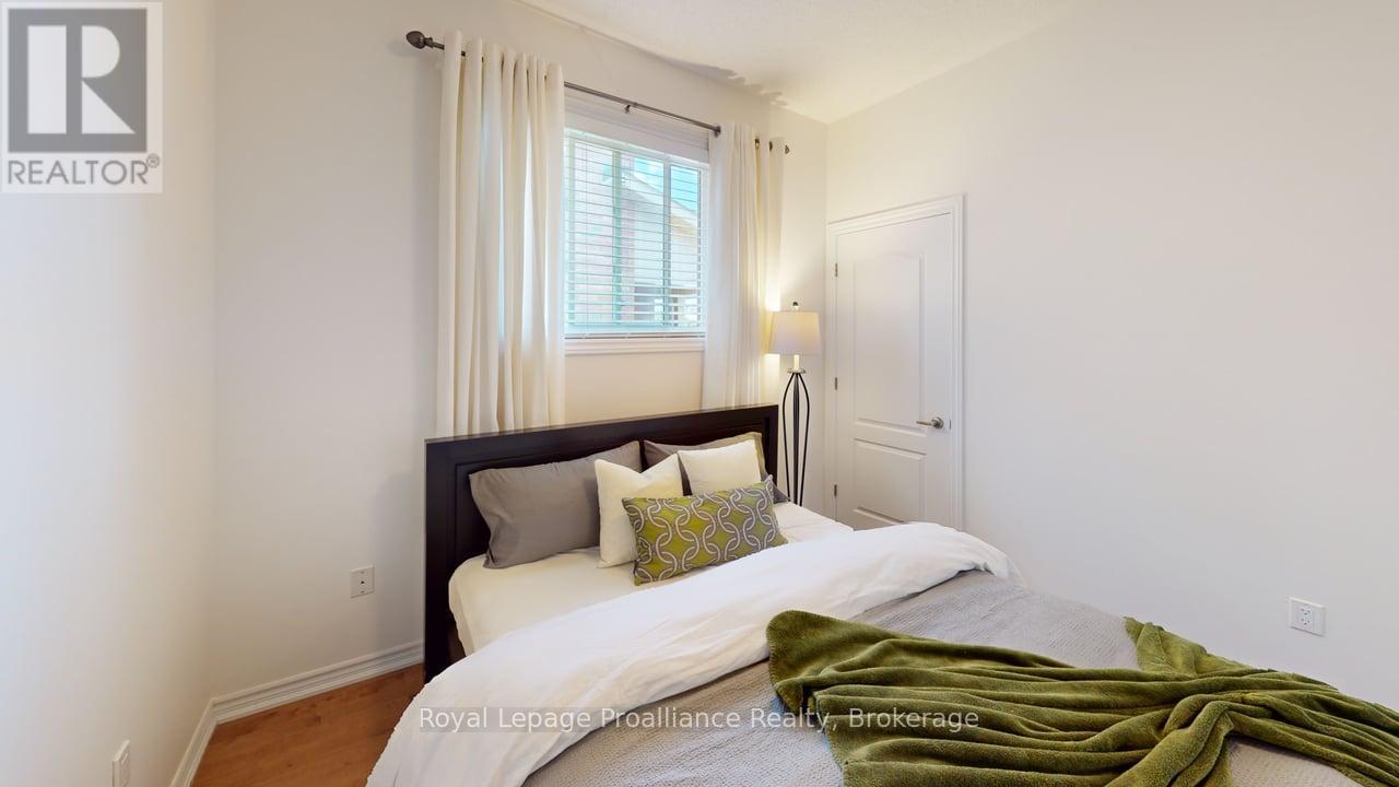 46 White Hart Lane Property Photo 22