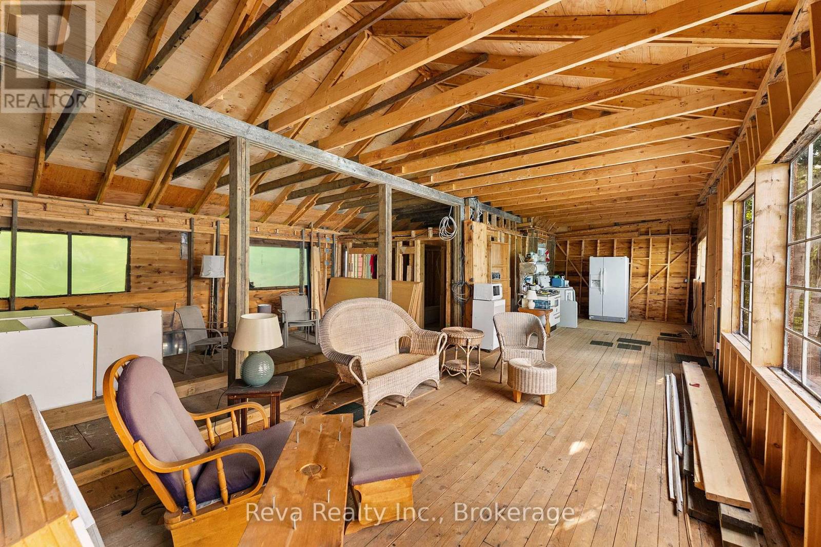 743 Baptiste Lake North Shore Property Photo 7