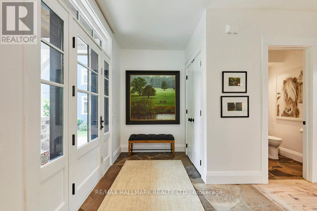 136 Snowbridge Way Property Photo 6