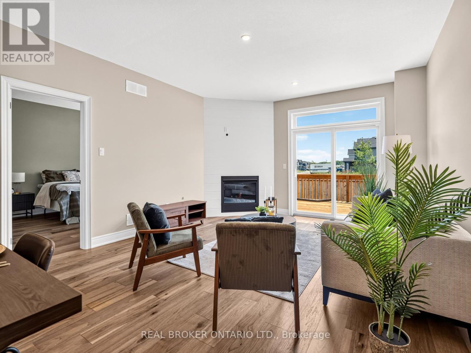 20 Austin Drive Property Photo 7