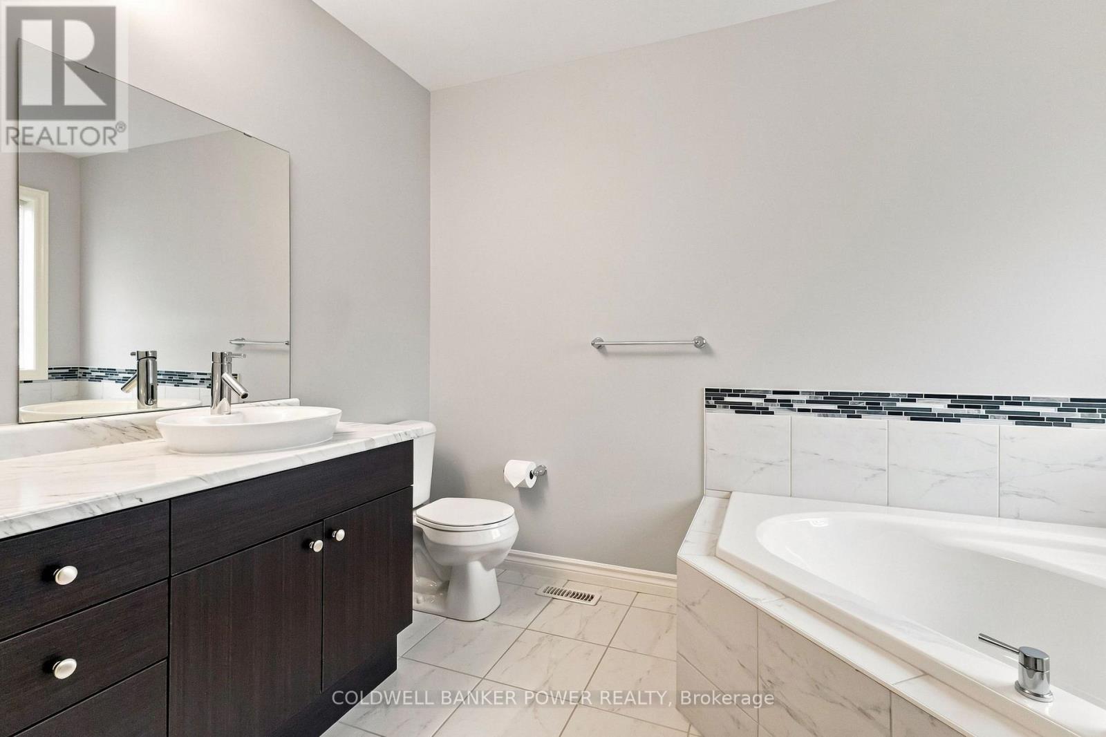 2241 Buroak Drive Property Photo 26