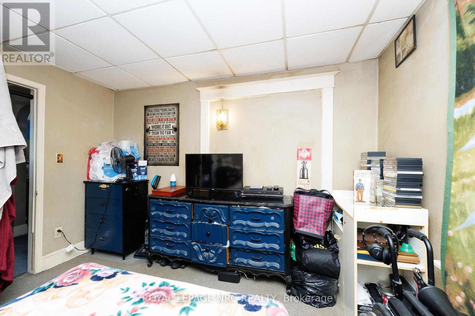 199 Russell Avenue Property Photo 11