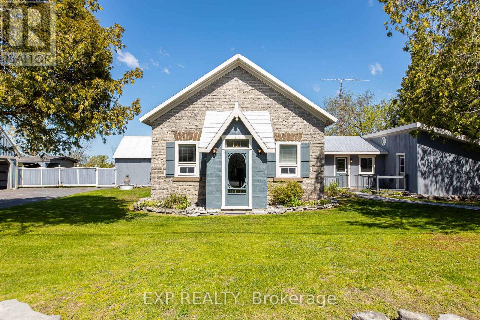 616 Kidd Road Property Photo 1