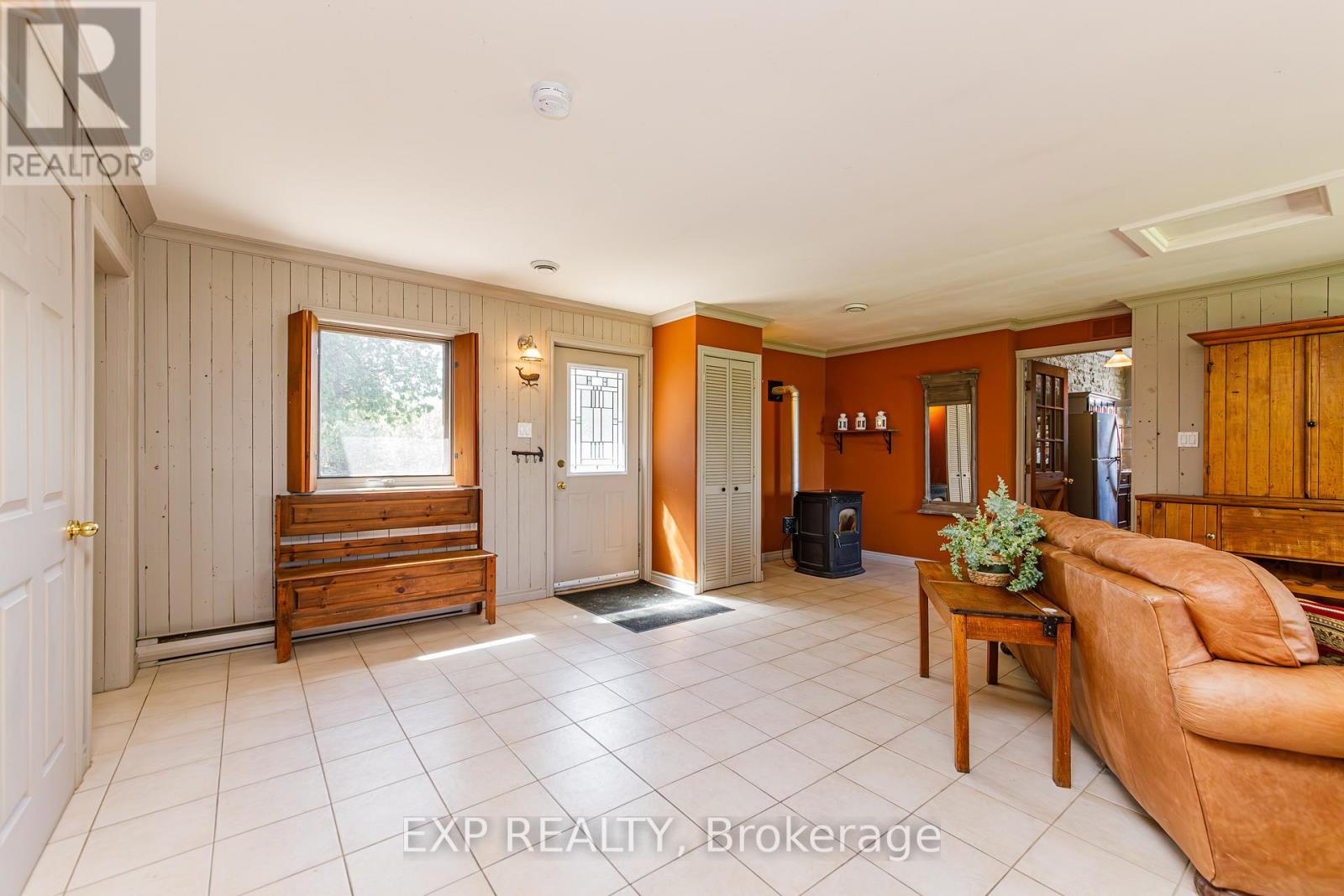 616 Kidd Road Property Photo 4