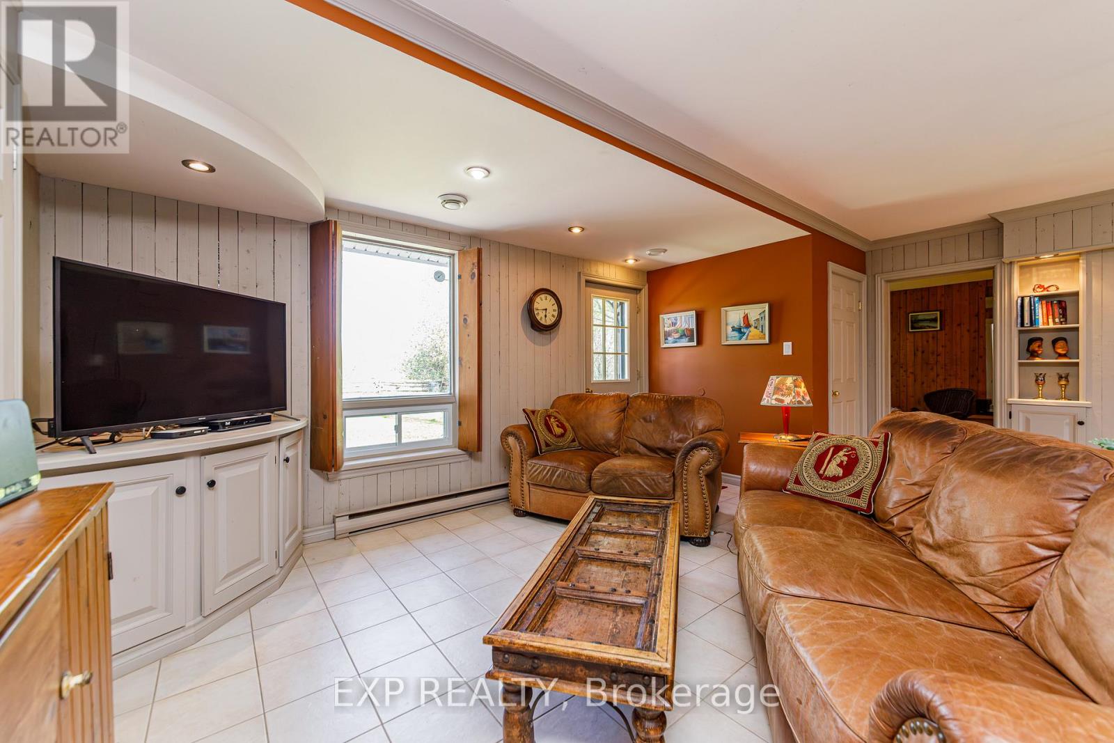 616 Kidd Road Property Photo 6