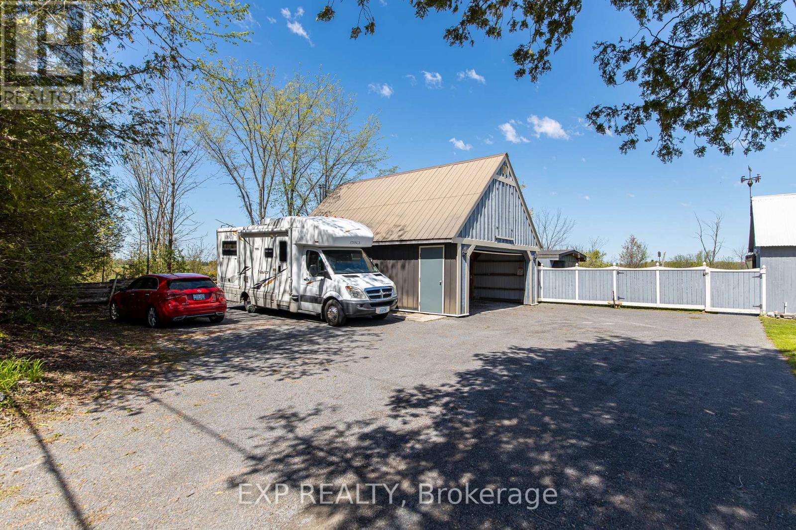 616 Kidd Road Property Photo 32