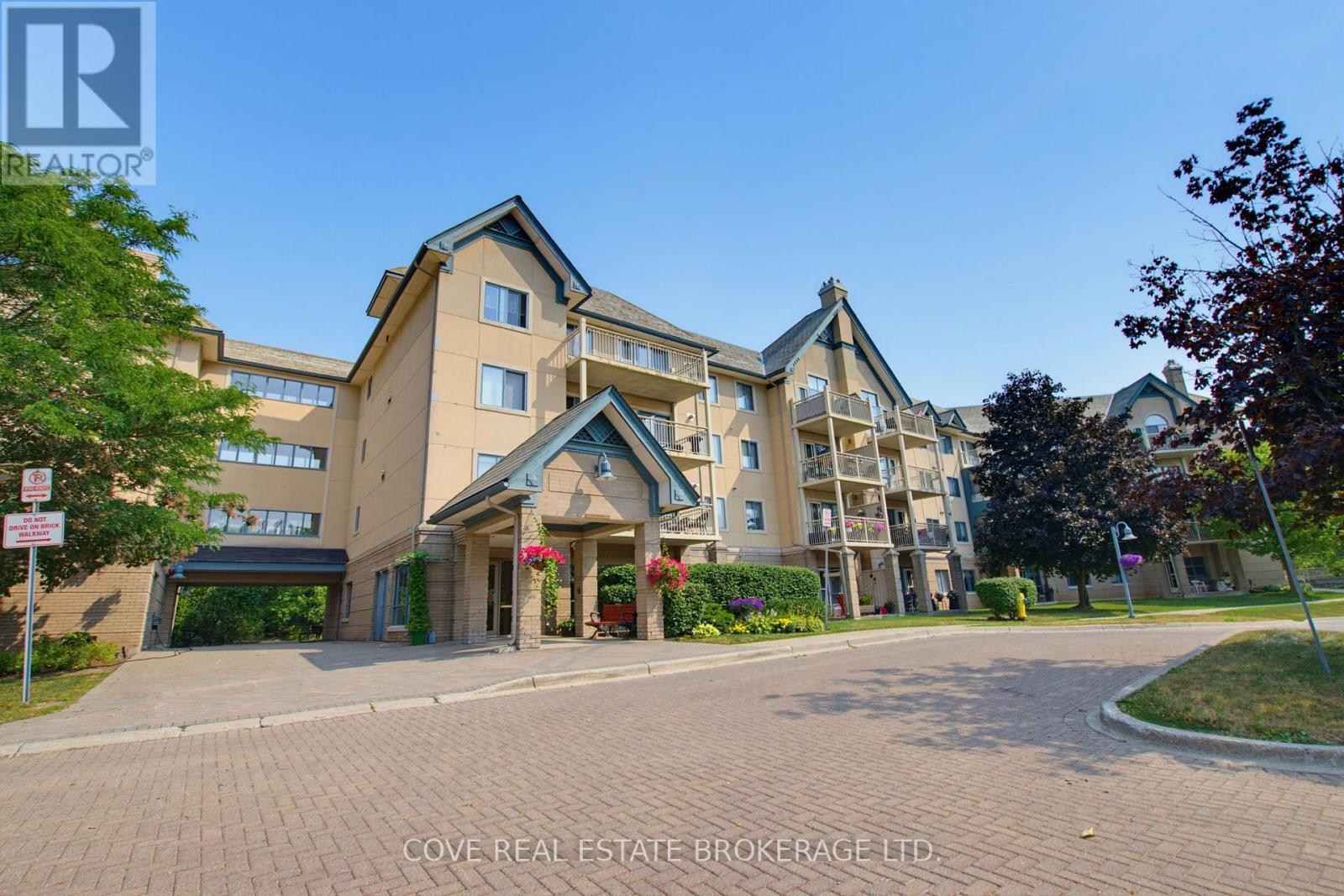 203 - 511 Gainsborough Road Property Photo 1