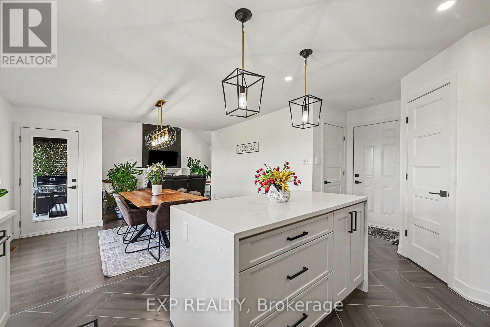 306 Moisson Street Property Photo 14