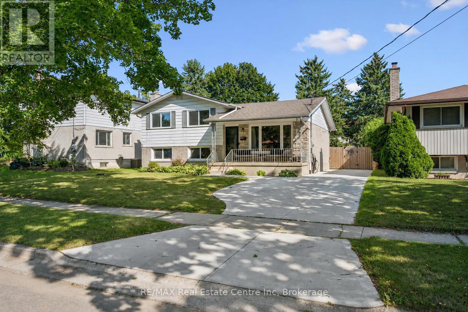 35 GOLFVIEW ROAD Property Photo 1