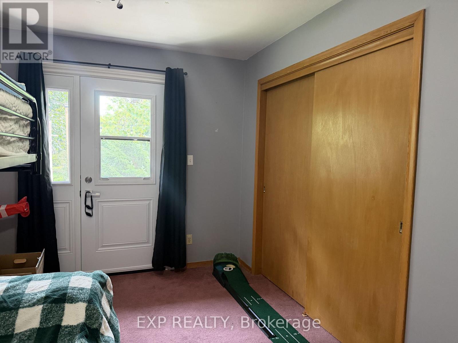 120 Huron Avenue Property Photo 17