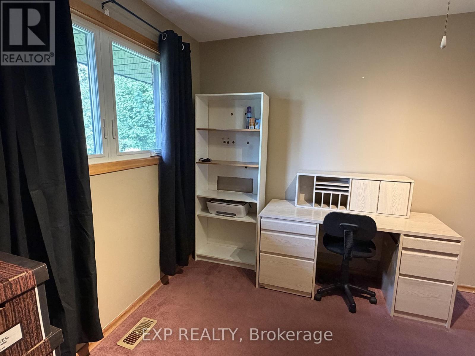 120 Huron Avenue Property Photo 18