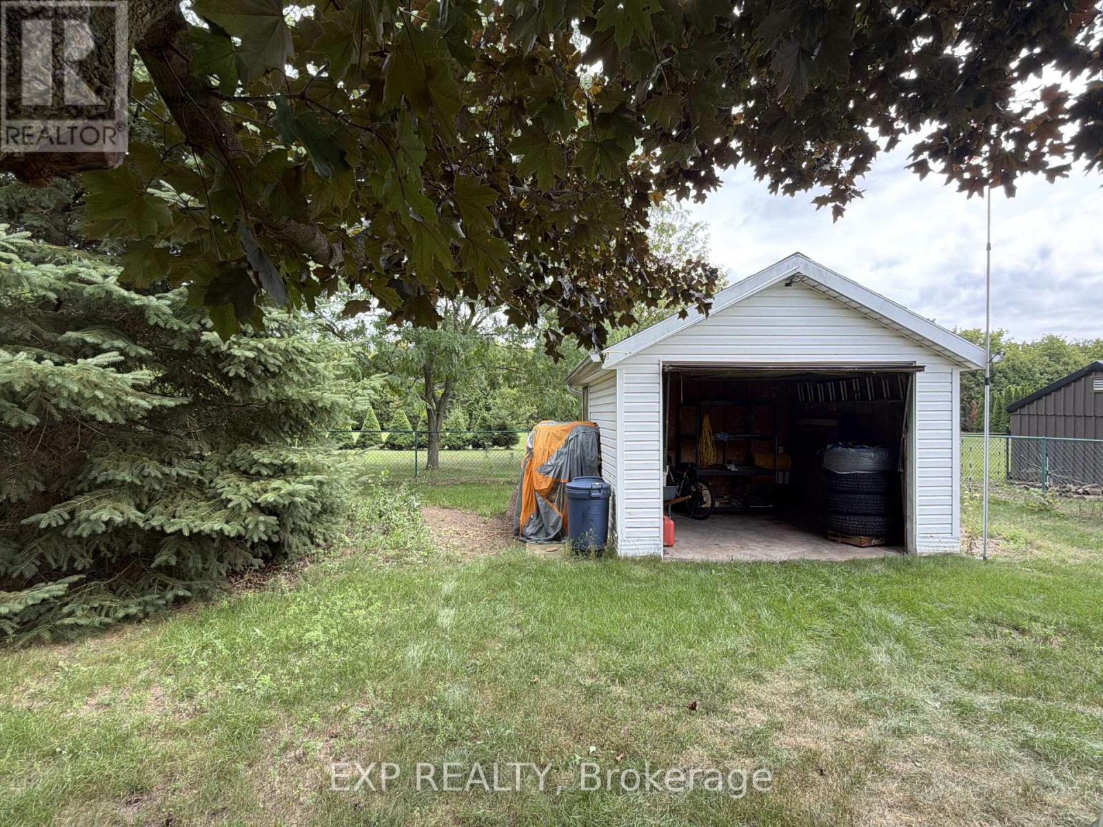 120 Huron Avenue Property Photo 22