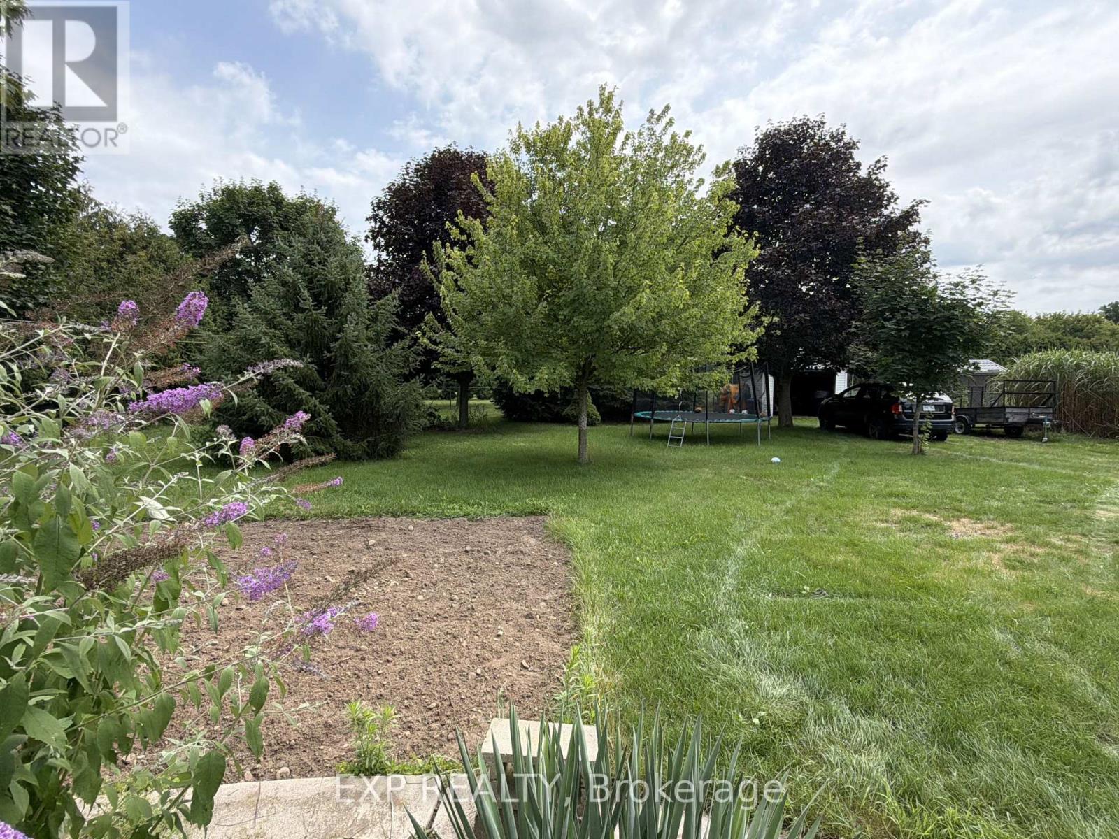 120 Huron Avenue Property Photo 25