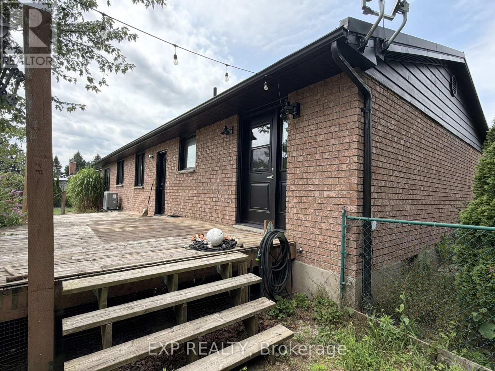 120 Huron Avenue Property Photo 27